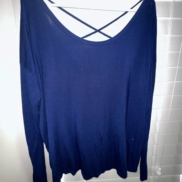 Victoria's Secret PINK Cross Back Long Sleeve Tee EUC size M - Picture 1 of 4